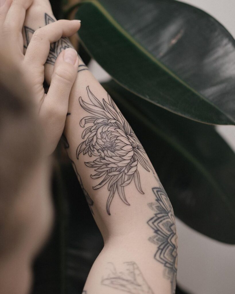 Timeless Beauty: Adorning Your Skin with Roman Itchev’s Most Coveted Tattoo Designs